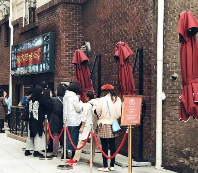 上海排队都吃不上的店,魔都排队最凶的8家店