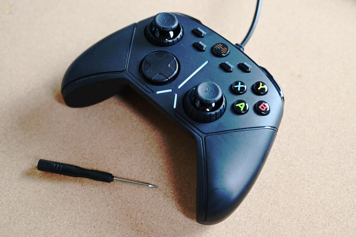 北通阿修罗3有线手柄怎么样,北通阿修罗3带体感