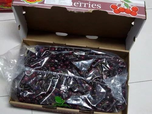 比车厘子更惨的是草莓