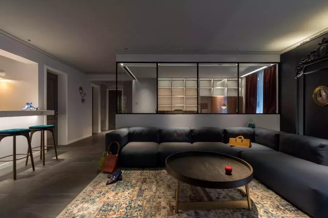 服装设计师的180㎡低调奢华家，超美衣帽间顶一个小户型