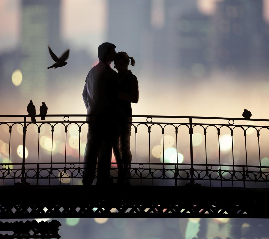 当你的男朋友生气了该怎么哄,如果你男朋友生气了怎么撩他