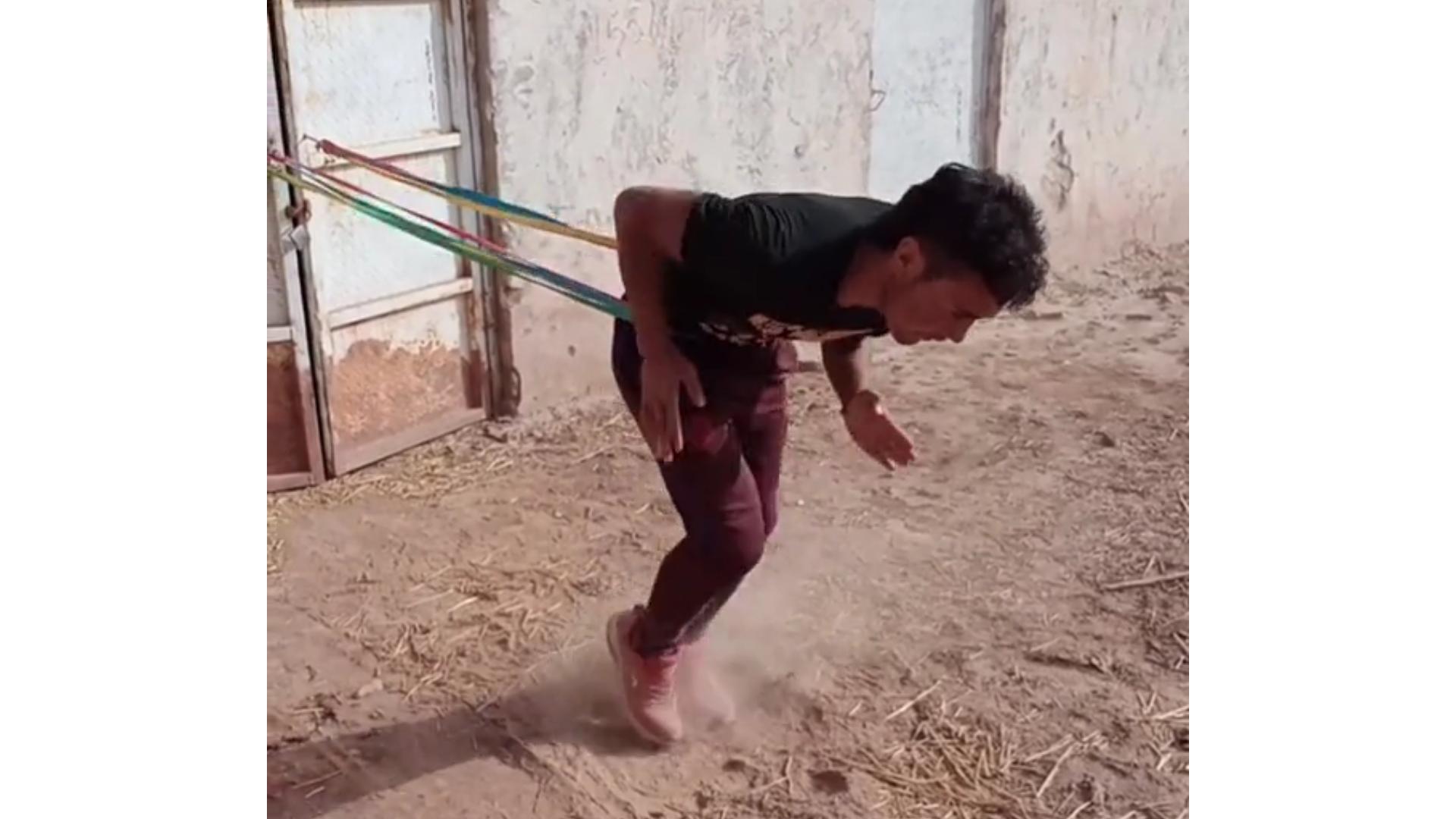 努尔飞腿踢过几场比赛,努尔飞腿u21首秀进球