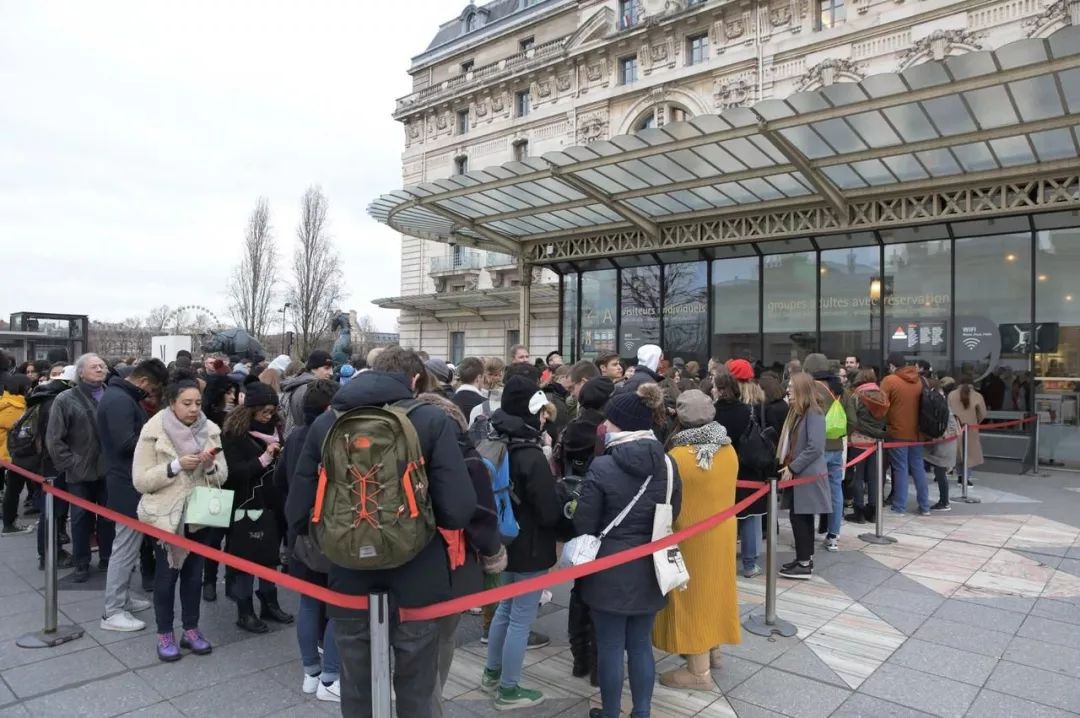 巴黎高质量年轻当代艺术的血液注入，如何搜寻它的踪迹？