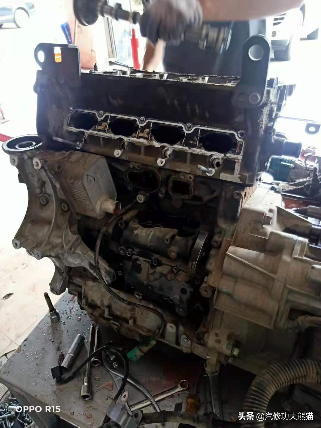 爱车养护烧机油要趁早治理,爱车烧机油