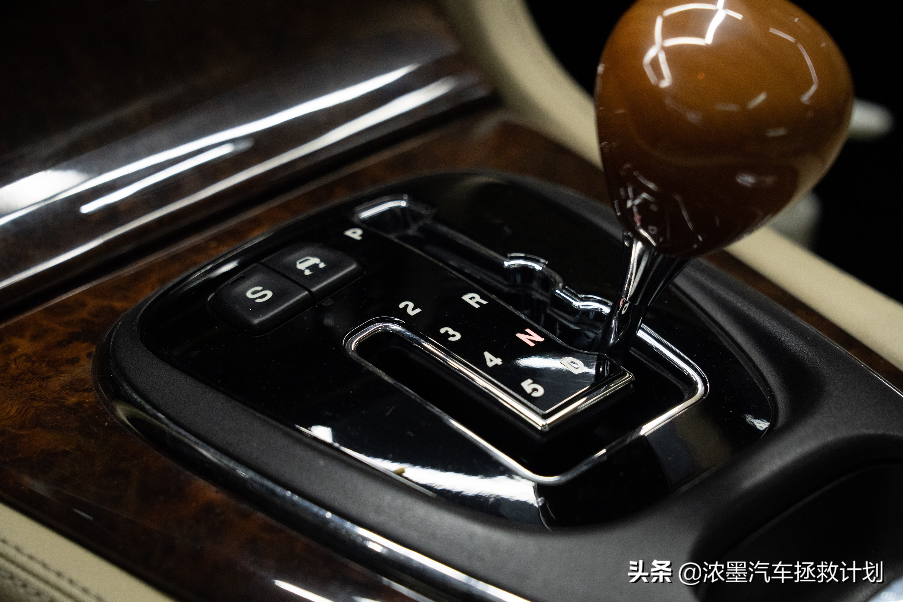 专业维修整备老款捷豹xj系列,老款捷豹xj整备视频