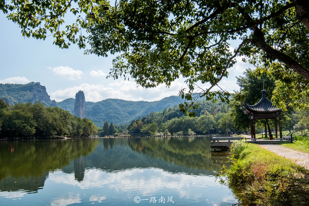 云雾缭绕缙云仙境,缙云仙都仙境美景