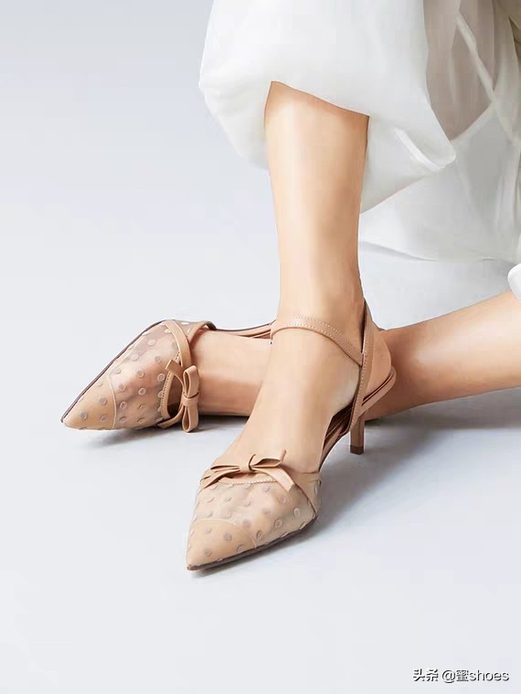 百丽新款女鞋绿色,百丽国货时尚女鞋