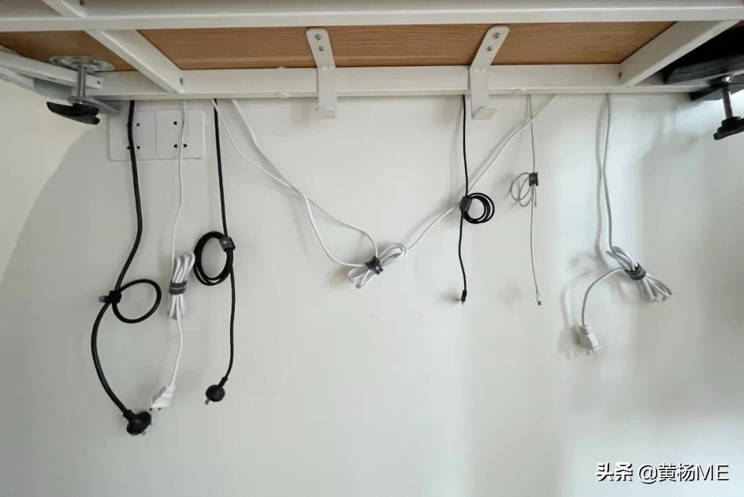 终于把厨房里打扫干净,终于把桌面收拾好了