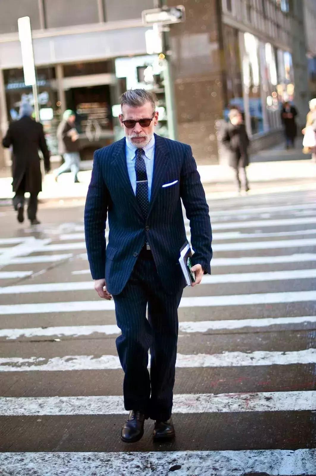 矮个怎么穿显高,矮个怎么显腿长