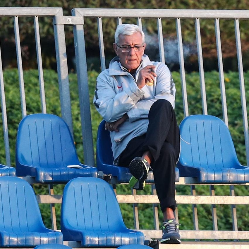 里皮唯一无法解决的问题,里皮抽雪茄完整视频