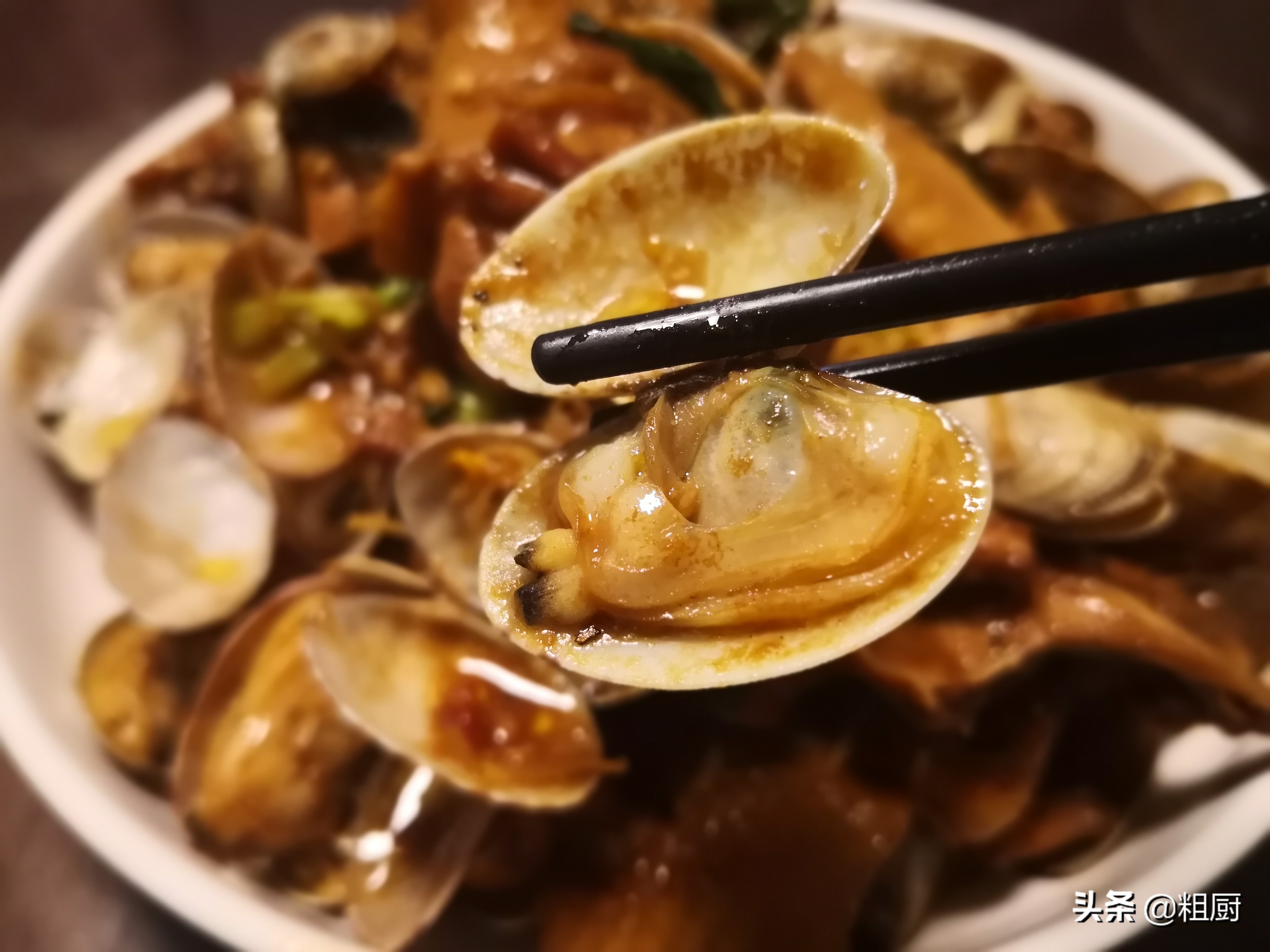 不辣的花甲炒鸡,鲜香花甲鸡的秘制酱料做法