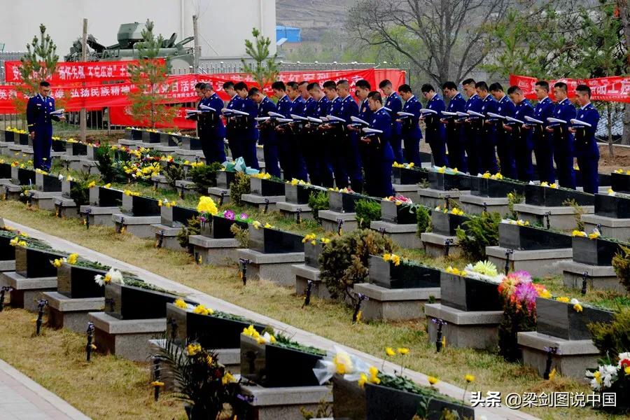 兰州缅怀革命烈士传承民族精神,兰州缅怀先烈