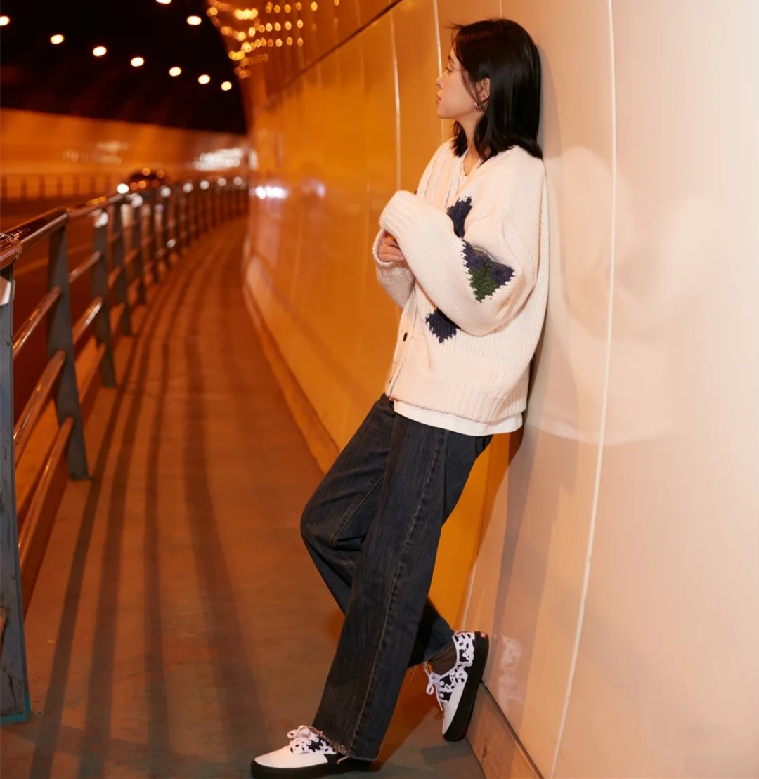 跟着时尚博主学穿搭,跟着博主打卡