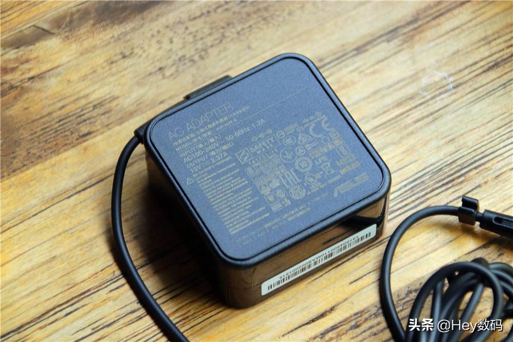 华硕路由器多少钱合适啊,华硕路由器加29元两年换新值得么