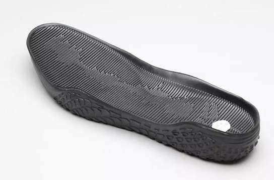 220块钱买到Nike史上最便宜篮球鞋，科比球鞋系列