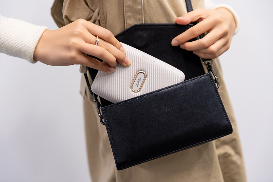 富士instaxminievo可打印,富士instaxminilink2测评