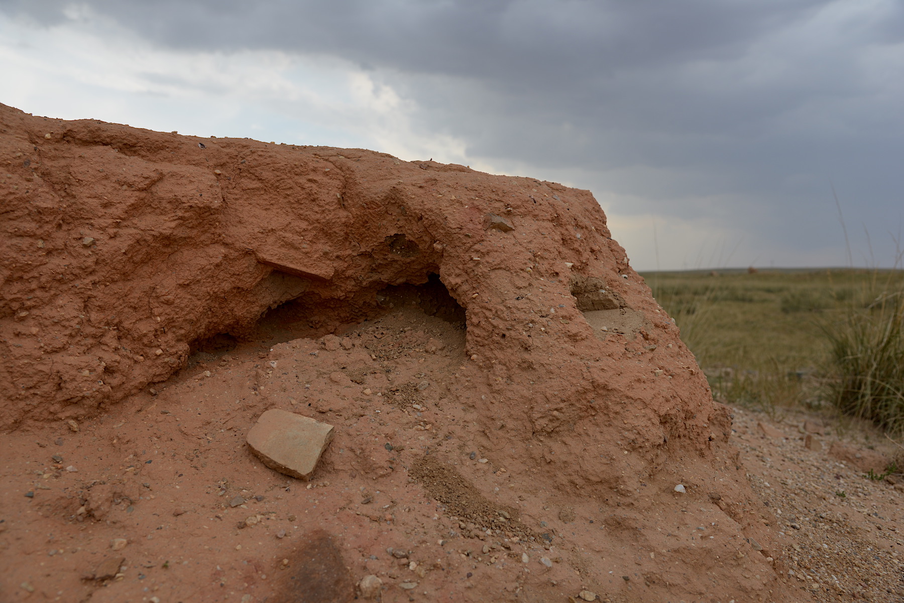 阴山古城遗址,阴山以北草原古城