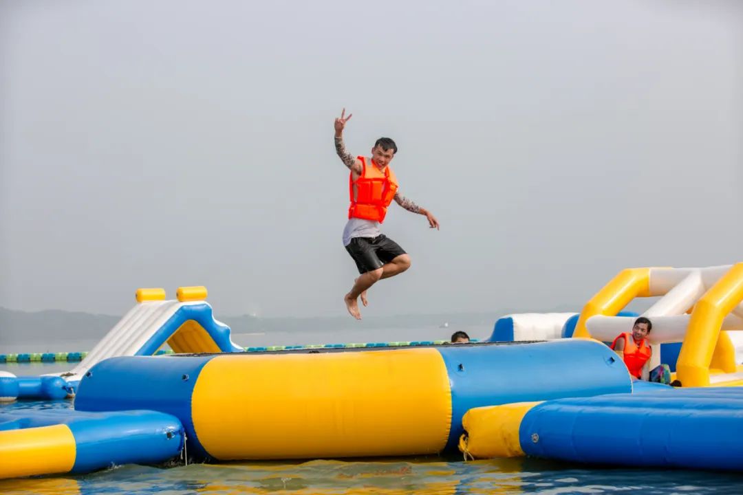 在海沙里打滚,东湖内藏着武汉“小巴厘”