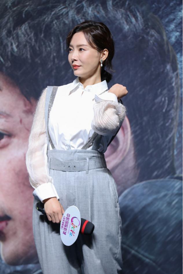 陈数保养,40岁陈数穿什么裤子