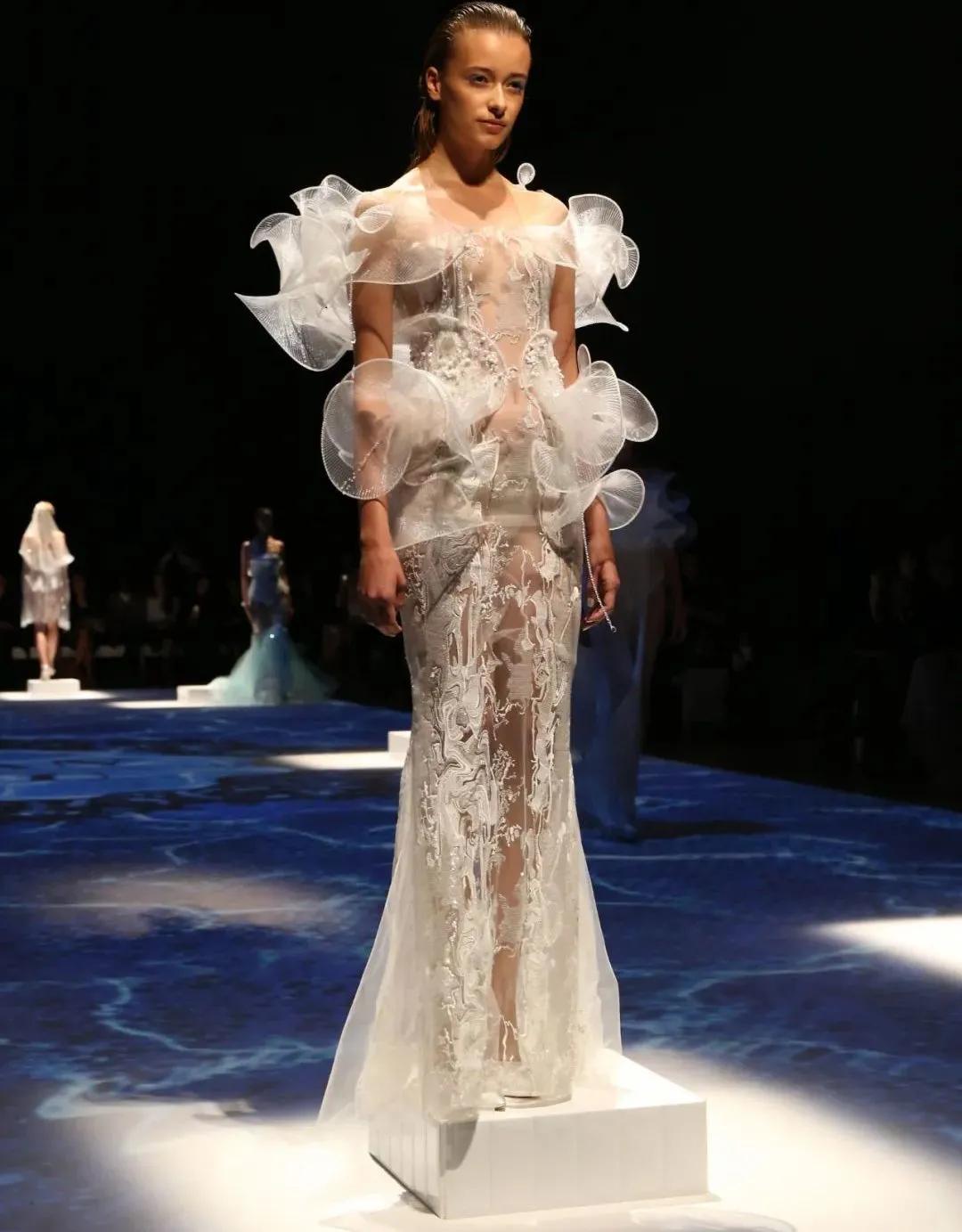 高定系列国货之光,高定真香