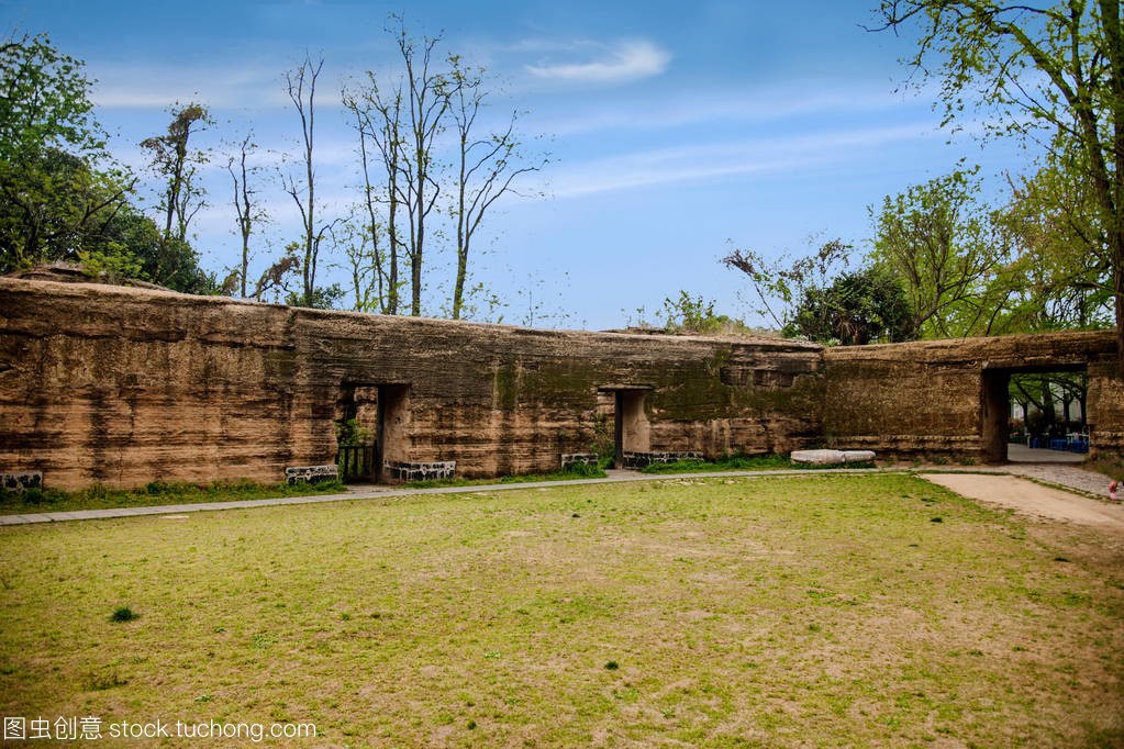 浮沉背后的故事,浮沉故事梗概
