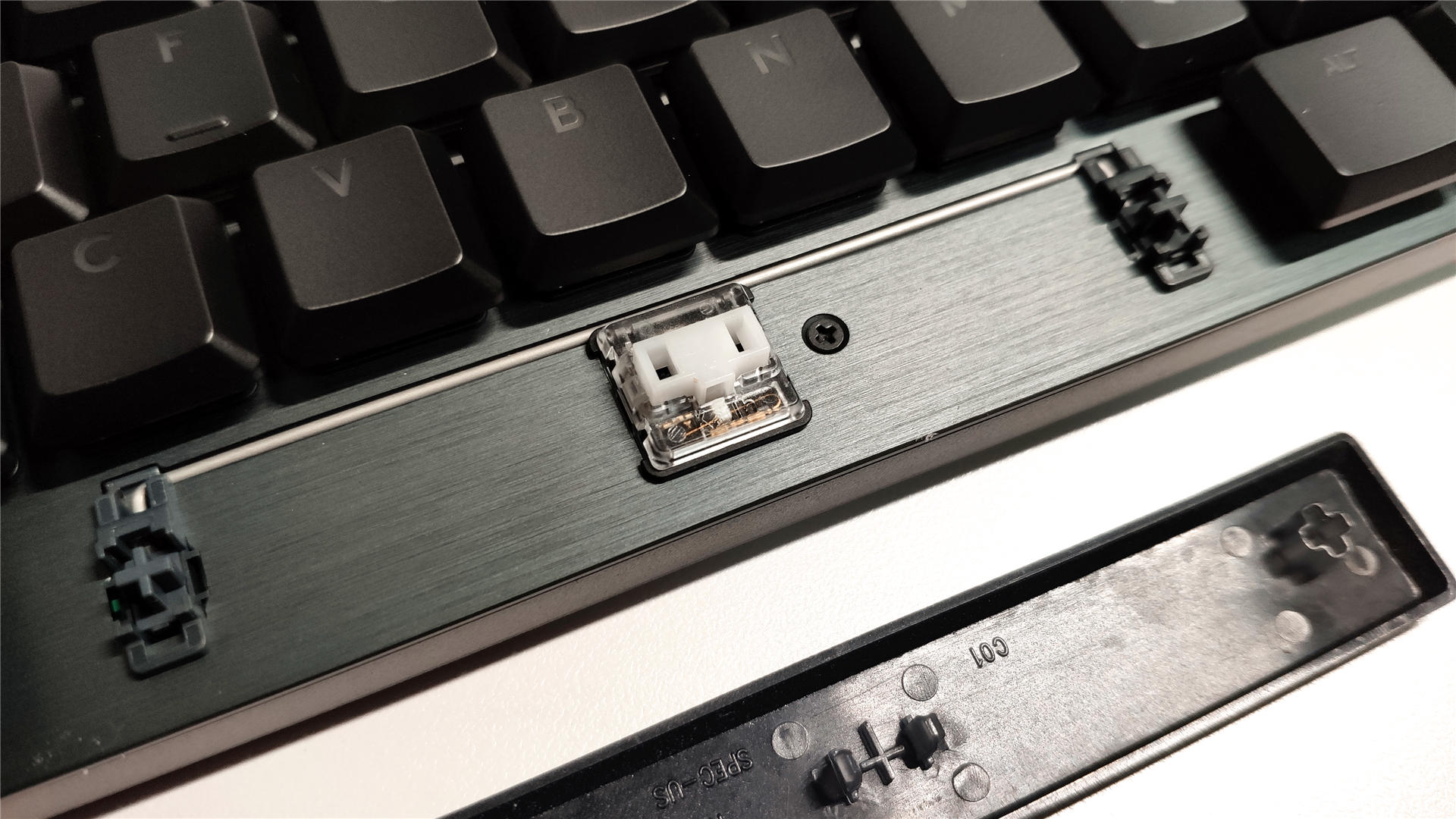 罗技g913和罗技gprox,罗技g913和罗技mx的区别在哪里