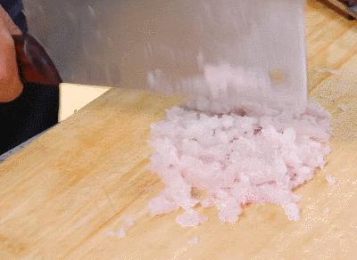 怎么把鱼吃干净,鱼这样做味道鲜美营养不流失