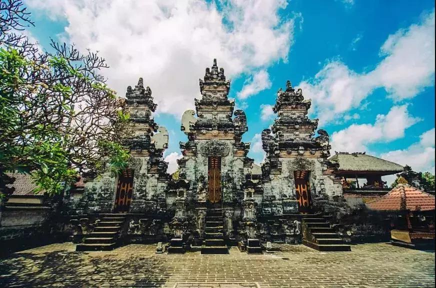 最新落地签免签国家,最新免签落地国家汇总