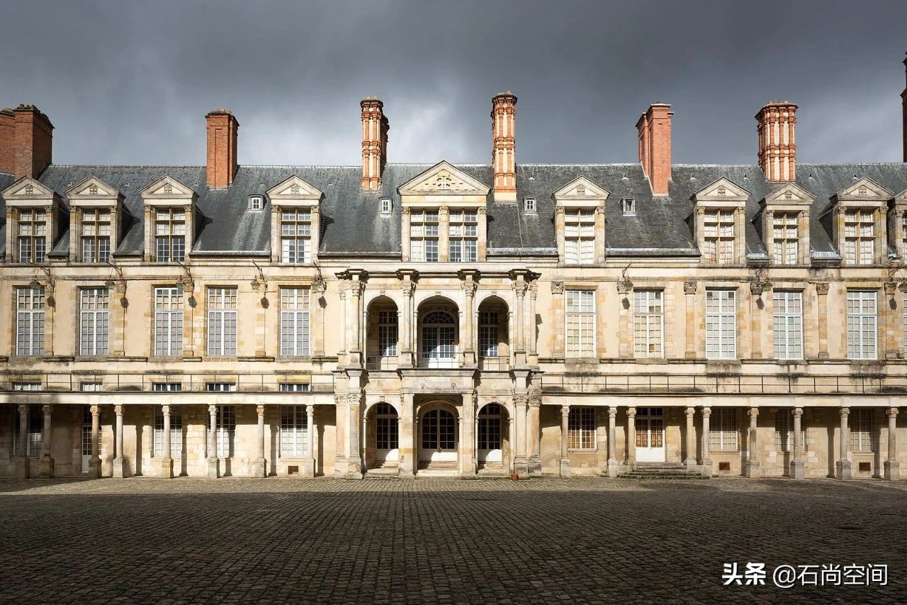 枫丹建筑风格是哪个国家的,法式八大建筑风格