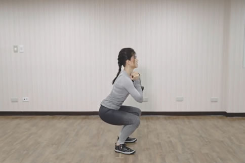 深蹲训练和什么训练组合最好,深蹲训练从零开始计划