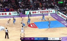 辽宁8人上双39分大胜深圳全视频,师弟史蒂芬森全场得分