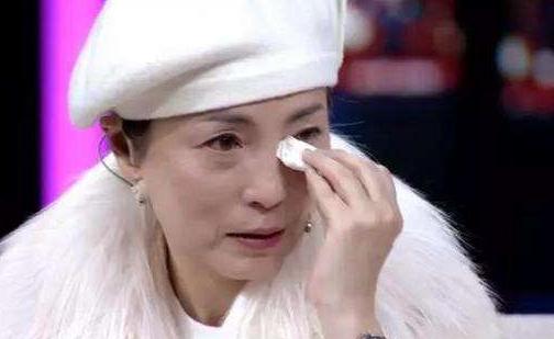 石榴姐被封为公主,黄绮珊三段婚姻有几个孩子