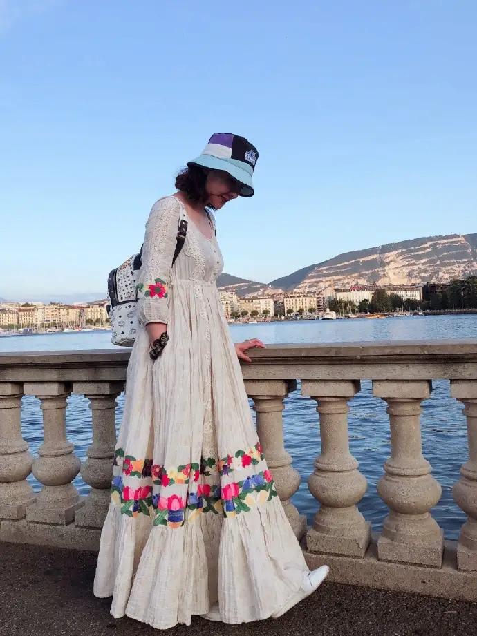 程莉莎穿衣服老气,程莉莎的秋冬穿搭