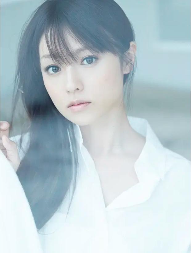 日本女星深田恭子被曝出轨,深田恭子素颜超高清照
