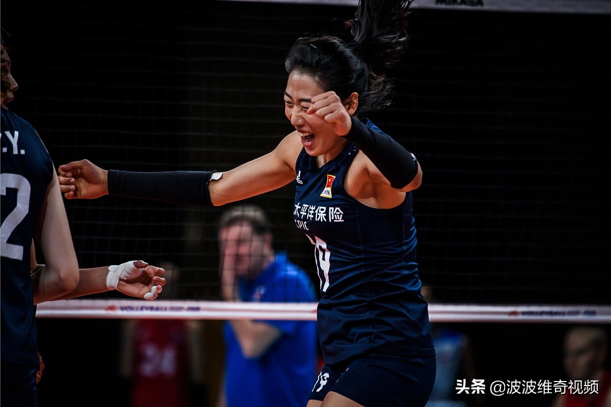 朱婷上演新绝技,女排朱婷霸气暴扣