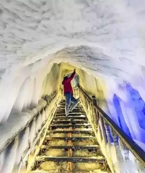 世界上真有万年不化的冰洞吗,最大的万年冰洞