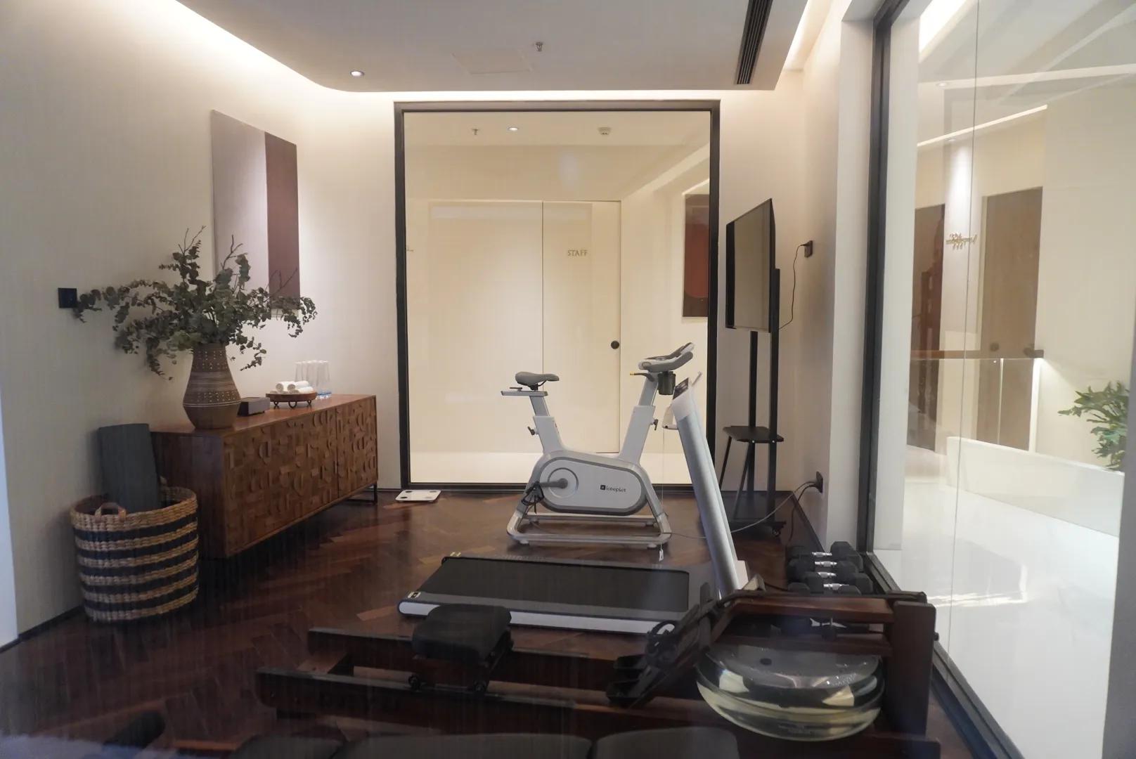 大连慢享时光精品主题酒店,大连绝美树屋酒店