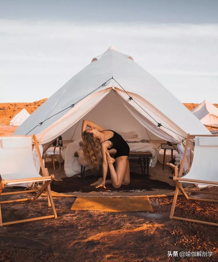 当瑜伽遇上摄影,男摄影师和瑜伽