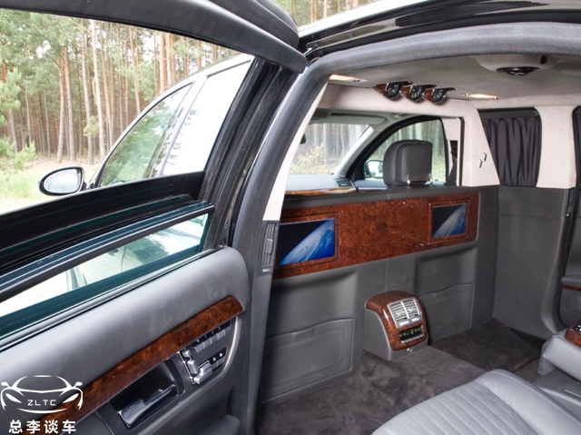 千万奔驰s级,千万奔驰商务车