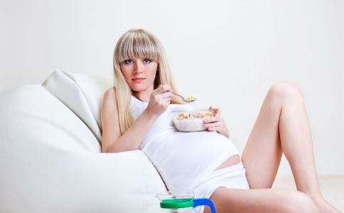 孕期严重缺钙的症状有哪些,孕期缺钙的症状有哪些