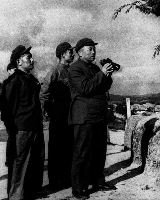 1950年抗美援朝,彭德怀点名66军参战,毛主席:让肖新槐到北京来