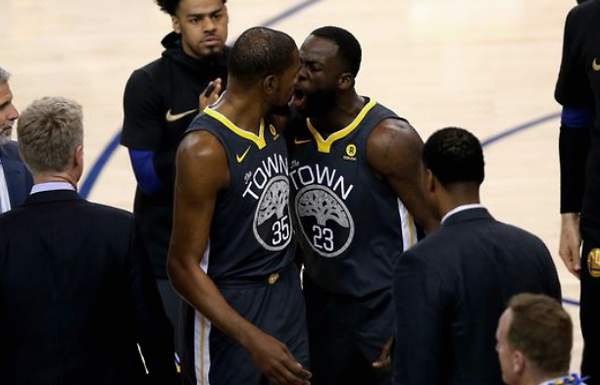 NBA淘宝指南：詹皇的wifi卡、格林的口气清新剂和谁的保温杯枸杞