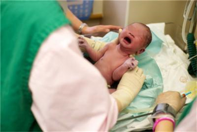 胎宝宝性别一开始就决定了吗,胎宝在临盆前会有哪些征兆