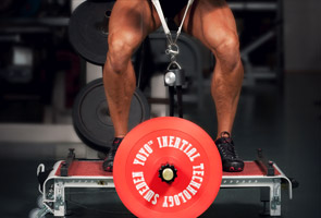 这件深蹲利器，宣告了2500字以上的“深度”健身长文的死亡