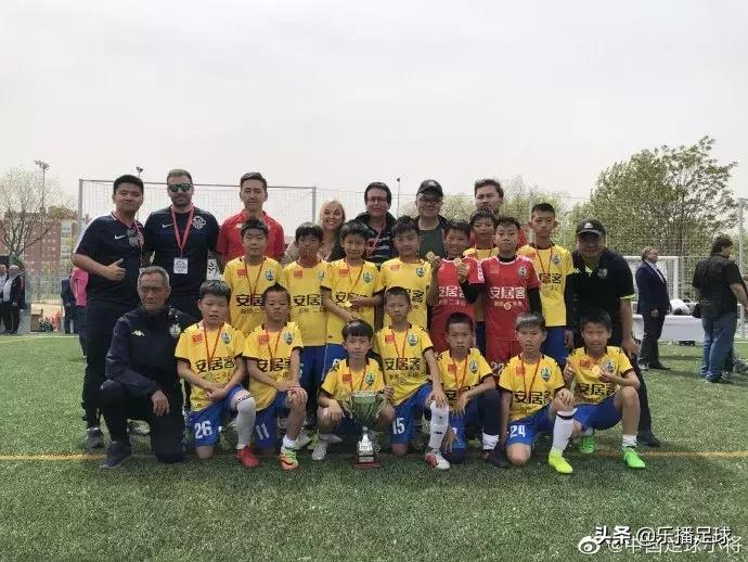 十岁少年为中国足球正名:我们是不可轻易战胜的!