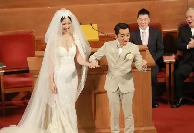 王祖蓝究竟有多高,费尽心思追到白富美