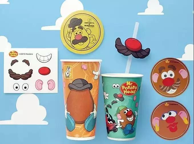 港式奶茶杯的做法,用空奶茶杯做简单又好玩的东西