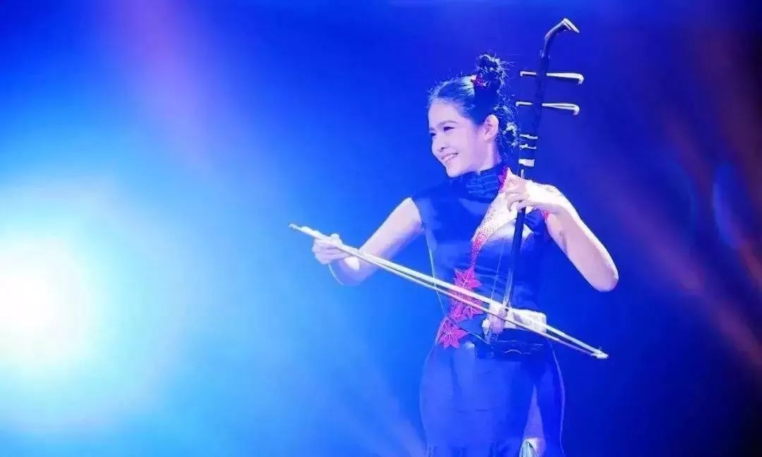 二胡提高技巧课程,如何快速提高二胡演奏水平