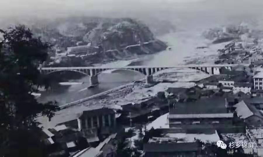 从“清清白白”到“六清一白”,这个小县教育为什么这么牛?