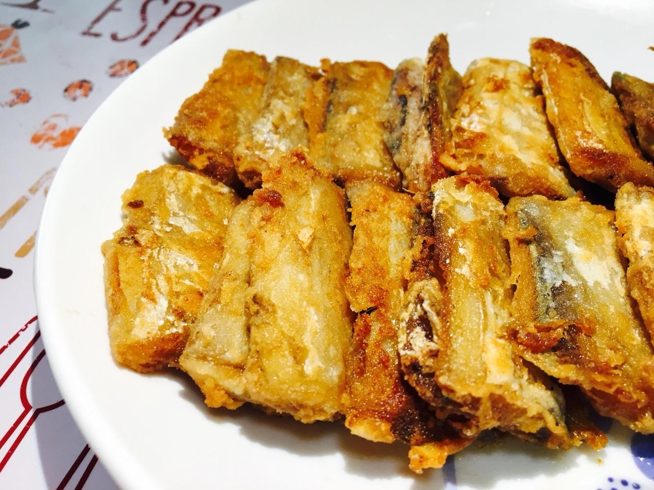 炸鱼面糊怎么调最简单的,炸鱼面糊用面粉怎么调